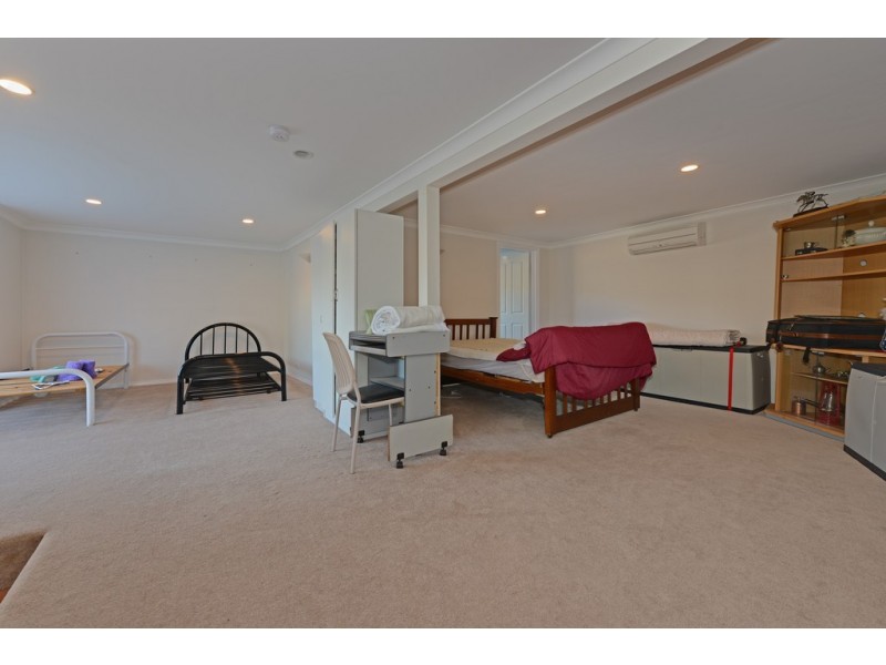 16 Chatterton Court, Claremont TAS 7011