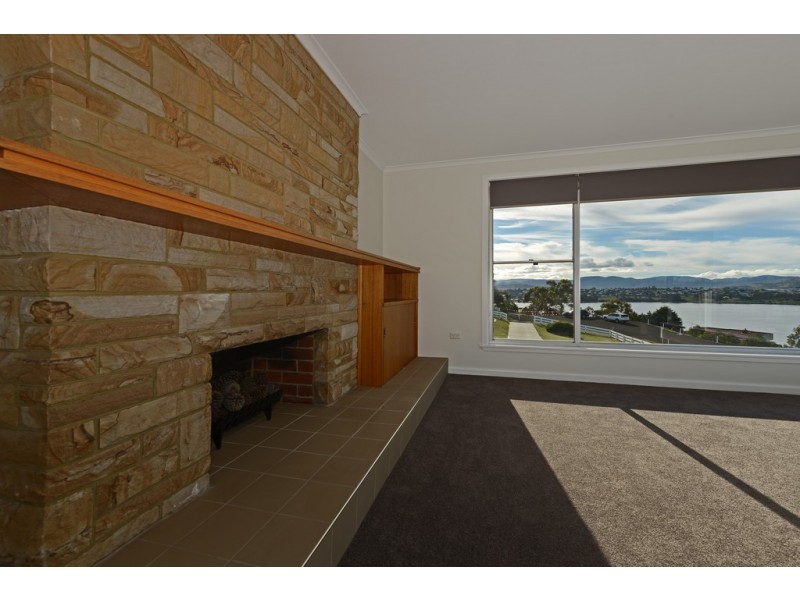 15 Dickenson Drive, Granton TAS 7030