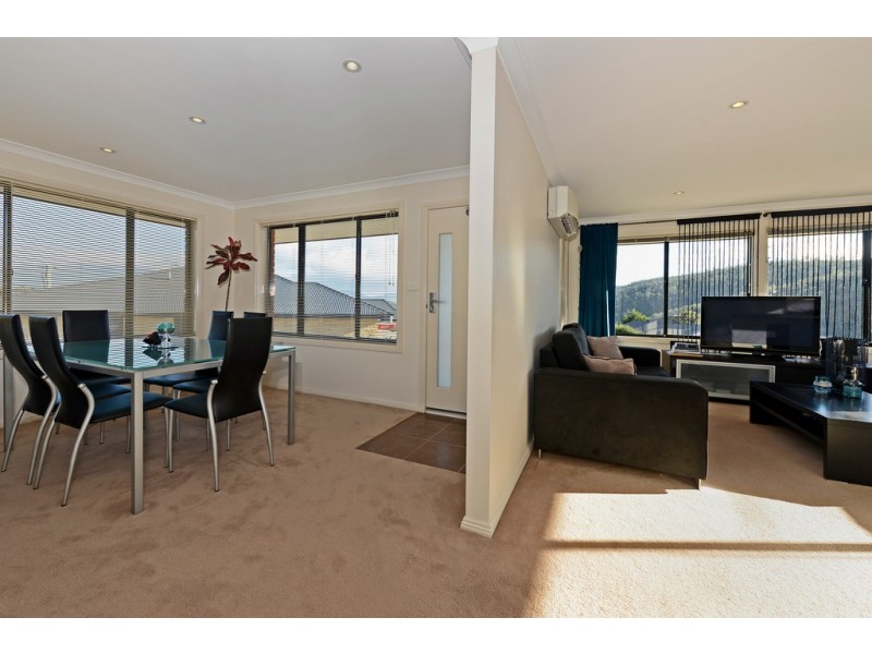 1/11 Bonnett Place, Mornington TAS 7018