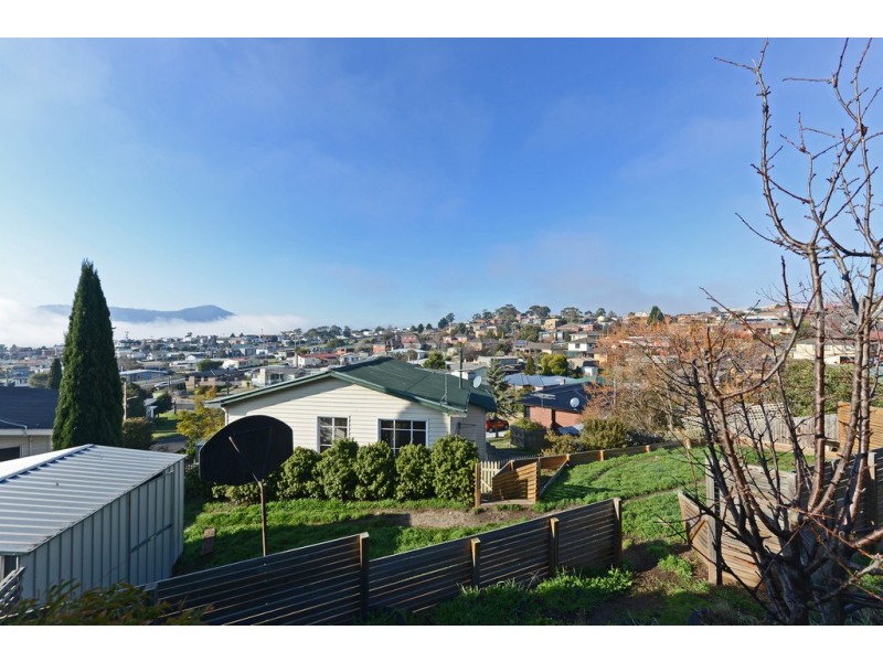 46 Carnegie Street, Claremont TAS 7011