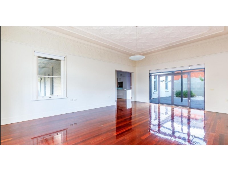 8/113 New Town Road, New Town TAS 7008