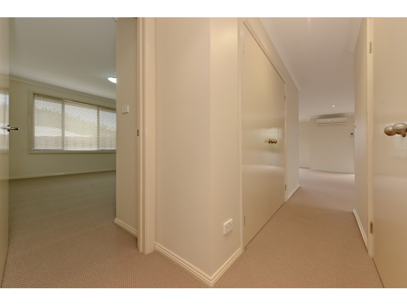 2/11 Bonnett Place, Mornington TAS 7018