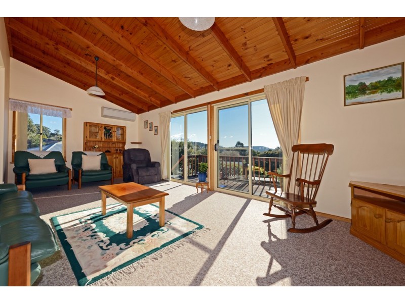 15 Clearwater Court, Blackmans Bay TAS 7052