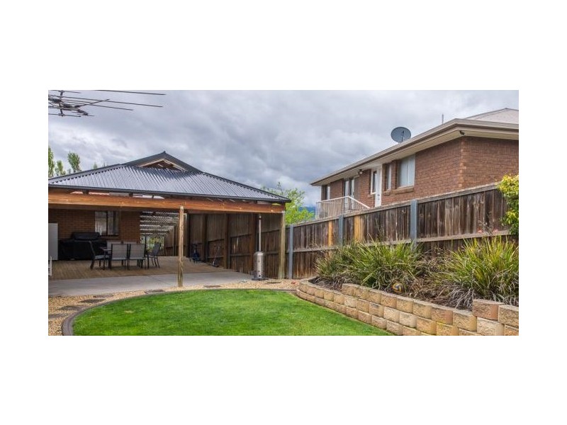 23 Clives Avenue, Old Beach TAS 7017