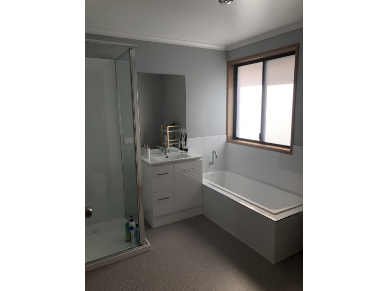 6 Kumali Place, Herdsmans Cove TAS 7030