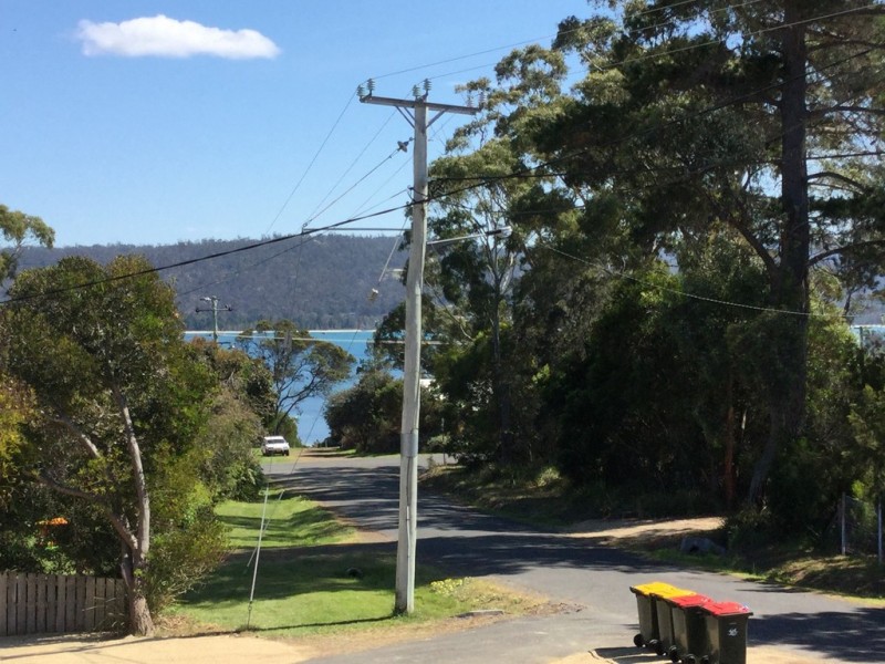 2a Manning Drive, Orford TAS 7190