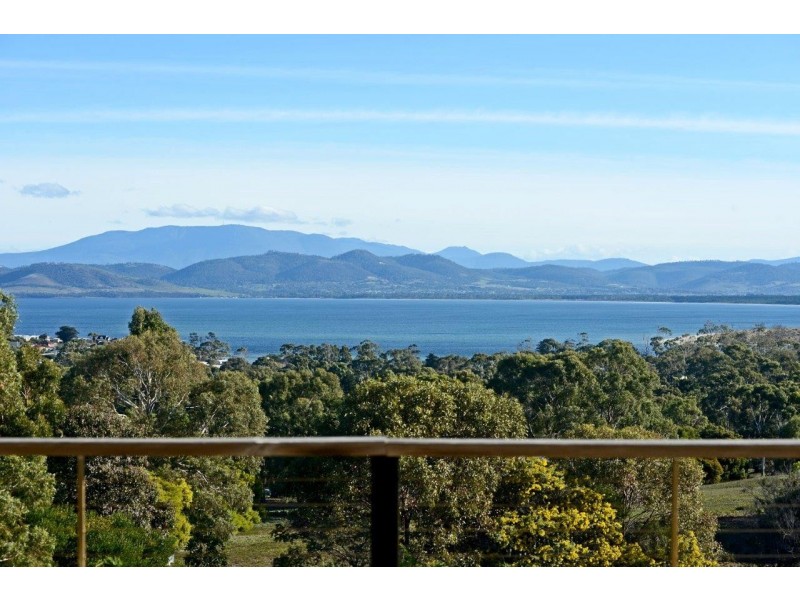 11 Okines Road, Dodges Ferry TAS 7173
