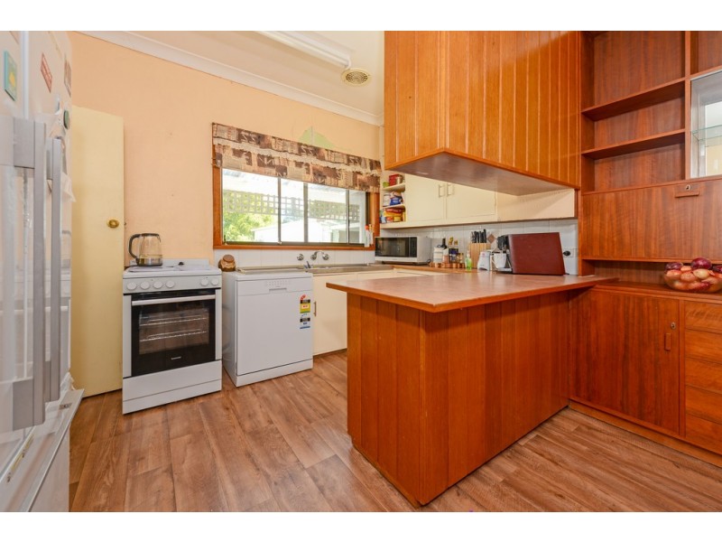 16 Fifth Avenue, New Norfolk TAS 7140