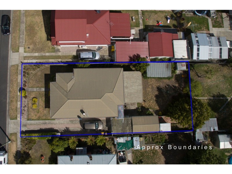 16 Fifth Avenue, New Norfolk TAS 7140