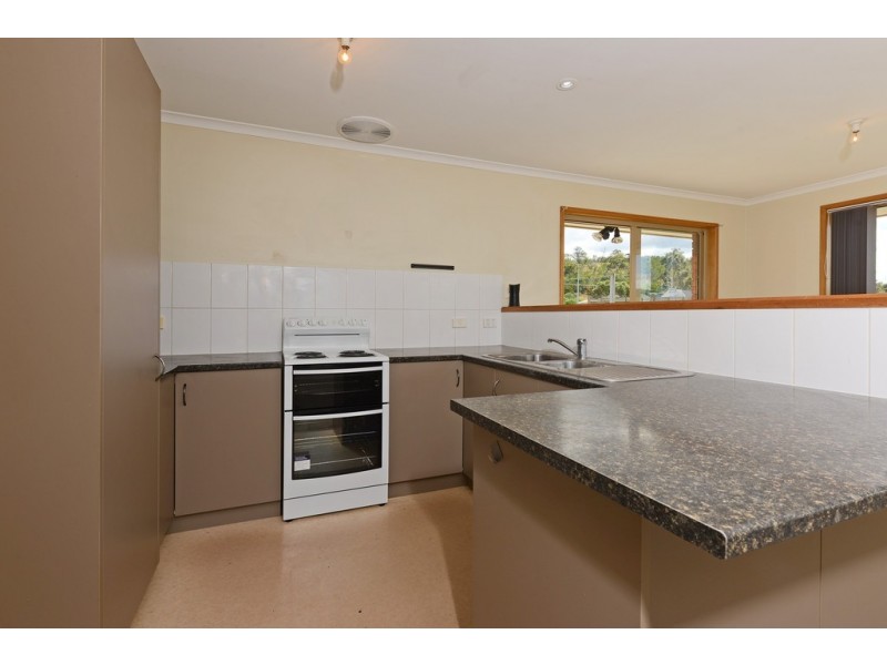 1/53 Alexander Circle, Campania TAS 7026