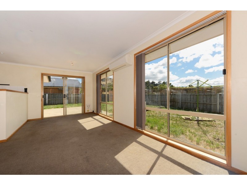1/53 Alexander Circle, Campania TAS 7026