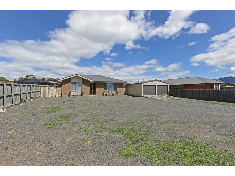 52 Racecourse Road, Brighton TAS 7030