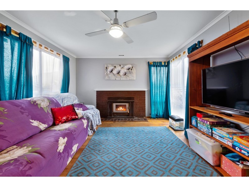 15 Cox Avenue, New Norfolk TAS 7140