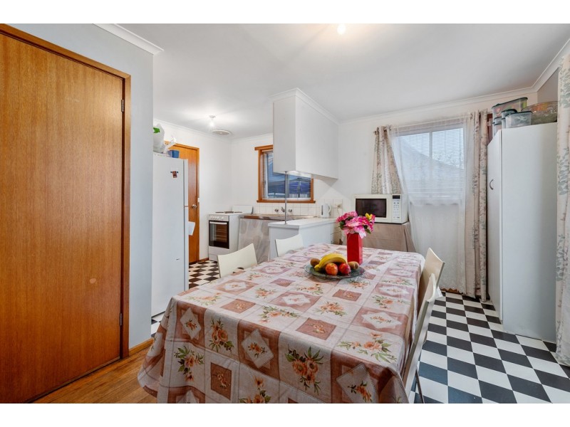 15 Cox Avenue, New Norfolk TAS 7140