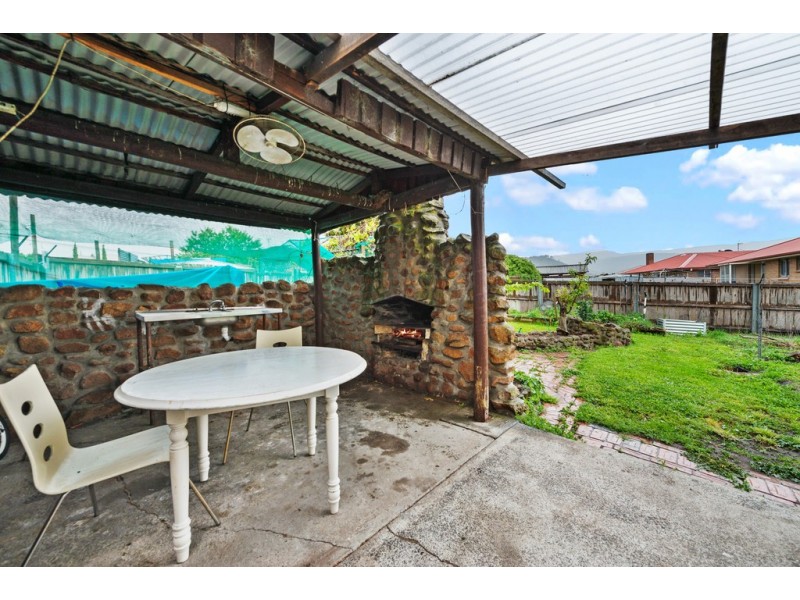 15 Cox Avenue, New Norfolk TAS 7140