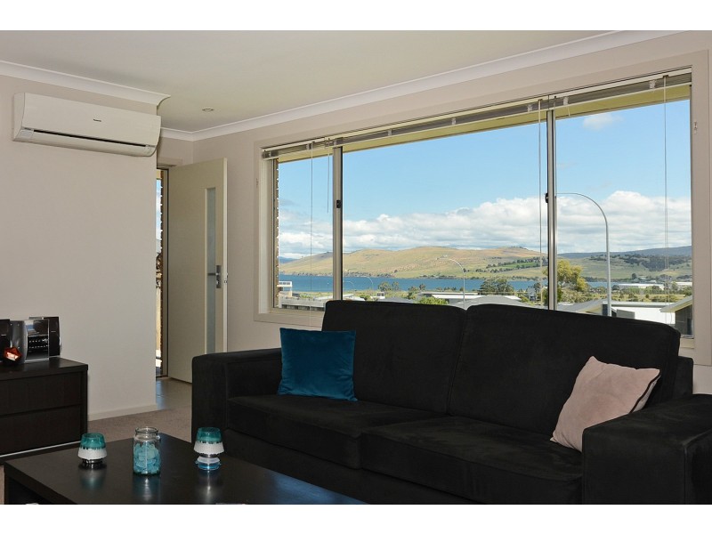 1/18 Vasili Court, Oakdowns TAS 7019