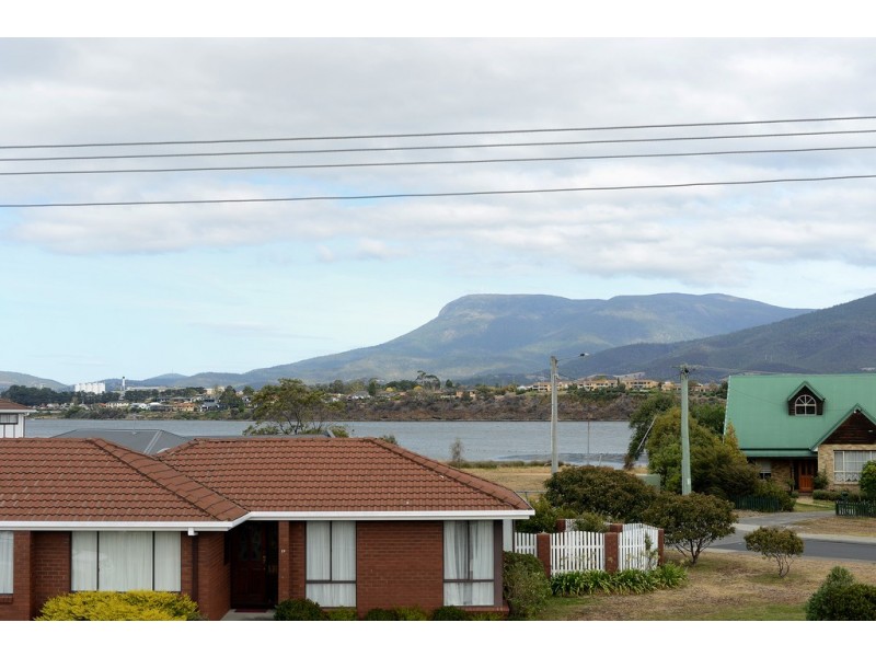 6 Sun Valley Drive, Old Beach TAS 7017