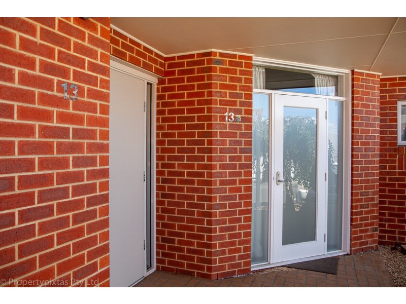 13a Warwick Street, Hobart TAS 7000
