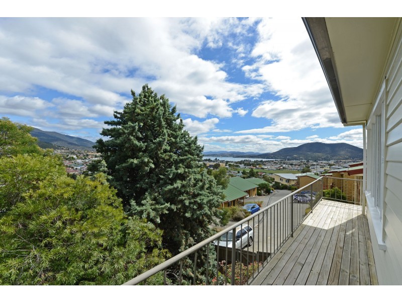 1 Panorama Court, Glenorchy TAS 7010