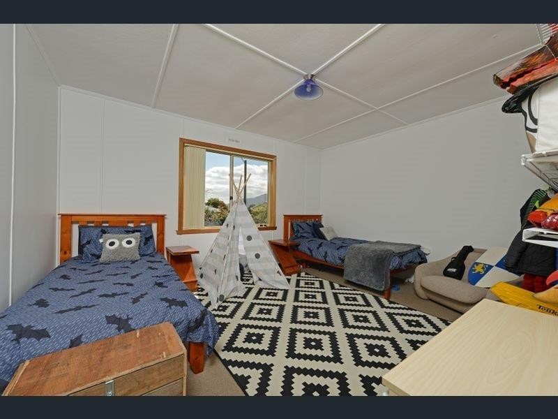 19 Stansall Street, Glenorchy TAS 7010