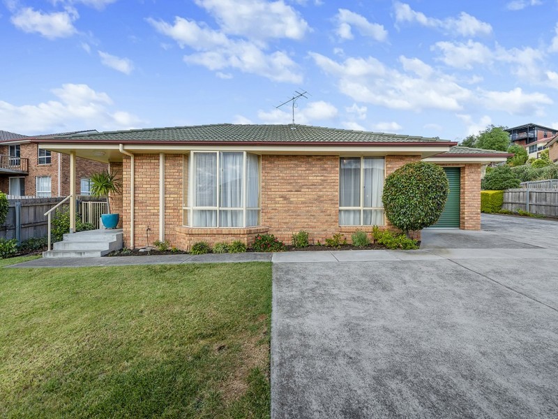 1/4 Chablis Court, Berriedale TAS 7011