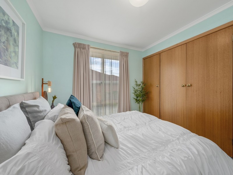 1/4 Chablis Court, Berriedale TAS 7011