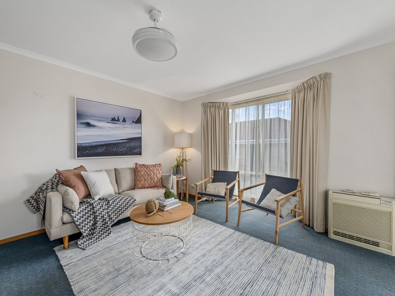 1/4 Chablis Court, Berriedale TAS 7011
