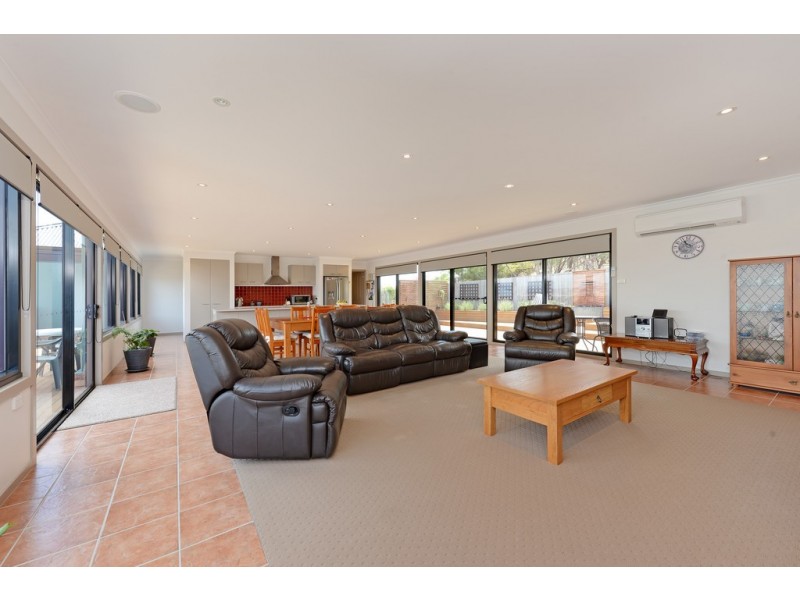 145 Oakdowns Parade, Oakdowns TAS 7019