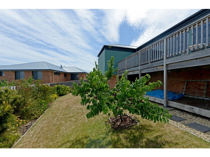 145 Oakdowns Parade, Oakdowns TAS 7019