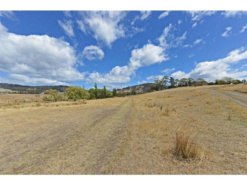 56 Backhouse Lane, Cambridge TAS 7170