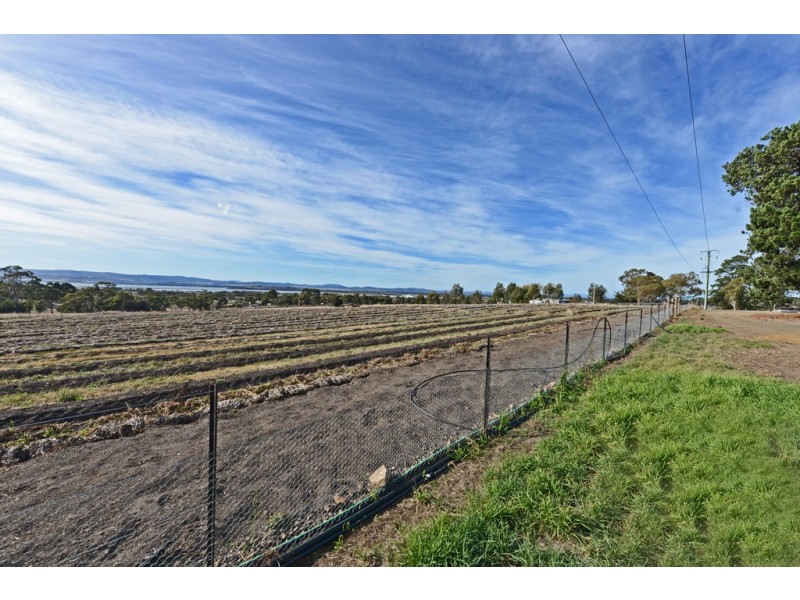 76 Backhouse Lane, Cambridge TAS 7170