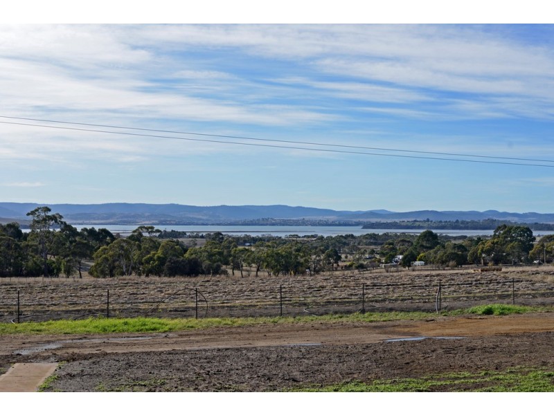 76 Backhouse Lane, Cambridge TAS 7170