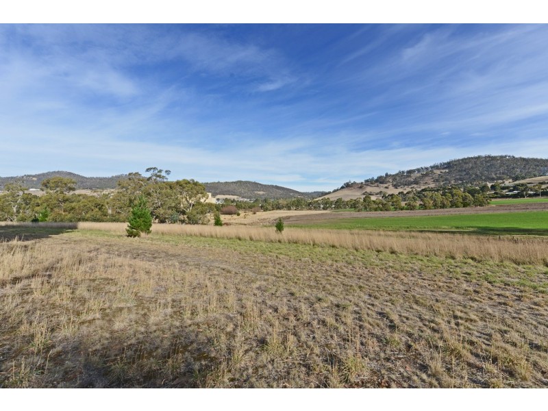 76 Backhouse Lane, Cambridge TAS 7170