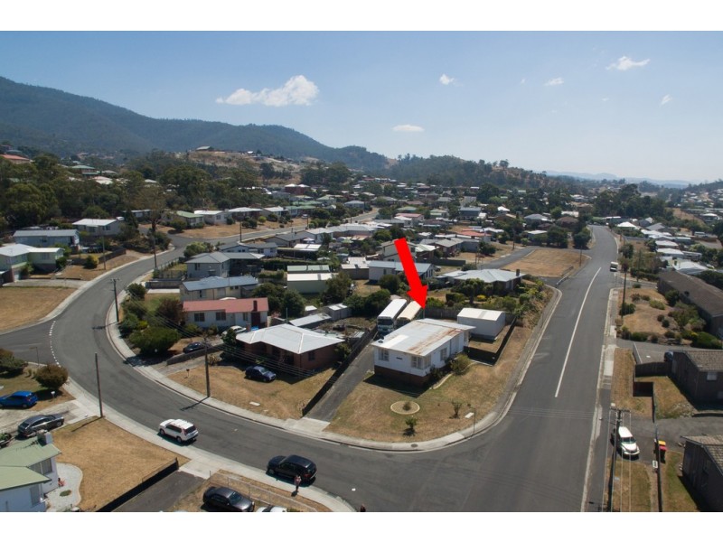 24 Adelphi Road, Claremont TAS 7011