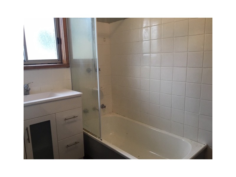 15 Cox Avenue, New Norfolk TAS 7140