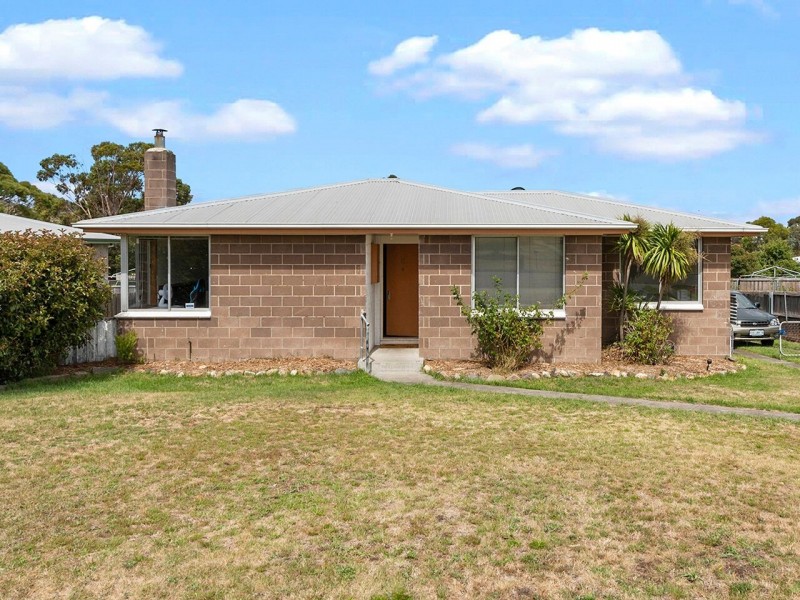 12 Wendy Avenue, Clarendon Vale TAS 7019