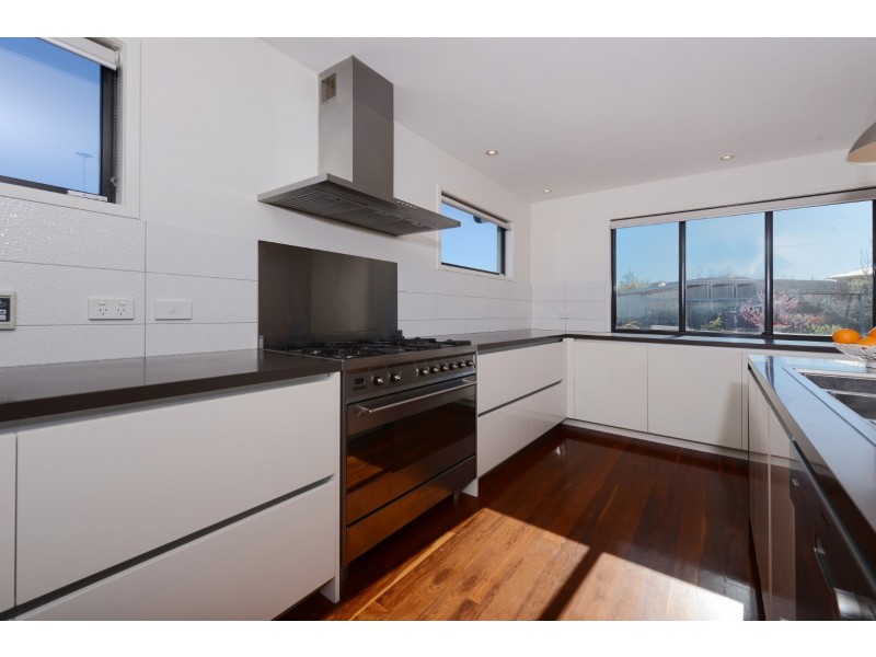 7 Caitlin Court, Midway Point TAS 7171