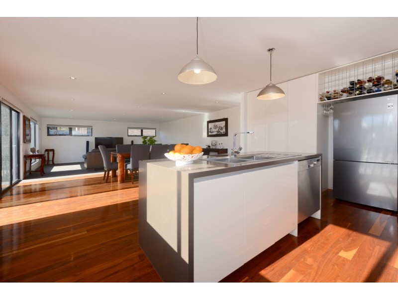 7 Caitlin Court, Midway Point TAS 7171
