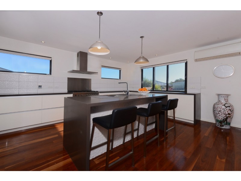 7 Caitlin Court, Midway Point TAS 7171