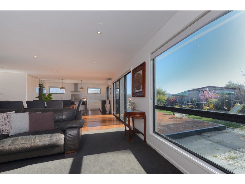 7 Caitlin Court, Midway Point TAS 7171
