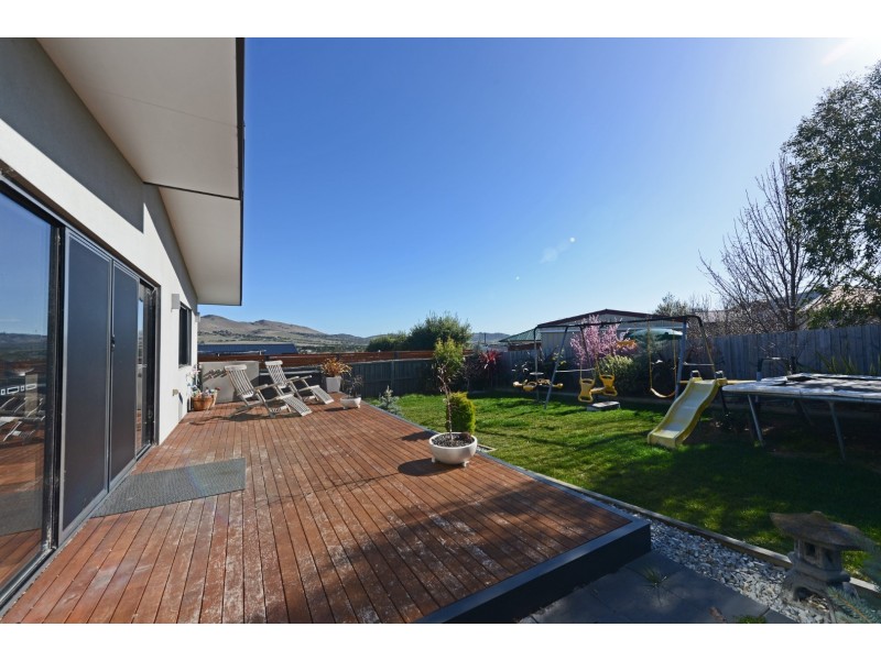 7 Caitlin Court, Midway Point TAS 7171