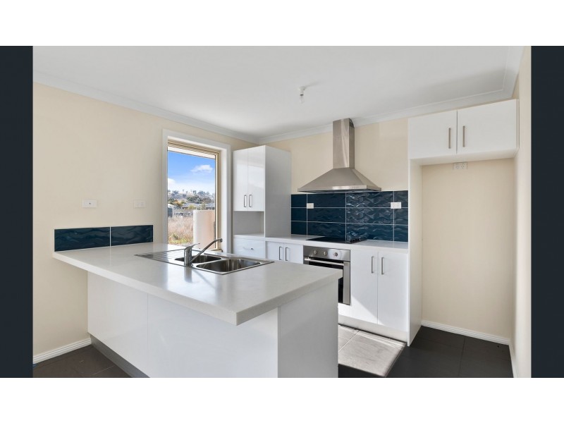 3/32 Henry Street, Triabunna TAS 7190