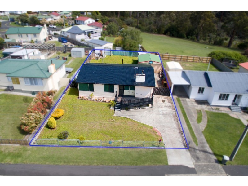 6 Arunta Crescent, Chigwell TAS 7011