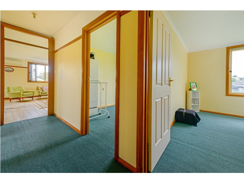 6 Arunta Crescent, Chigwell TAS 7011