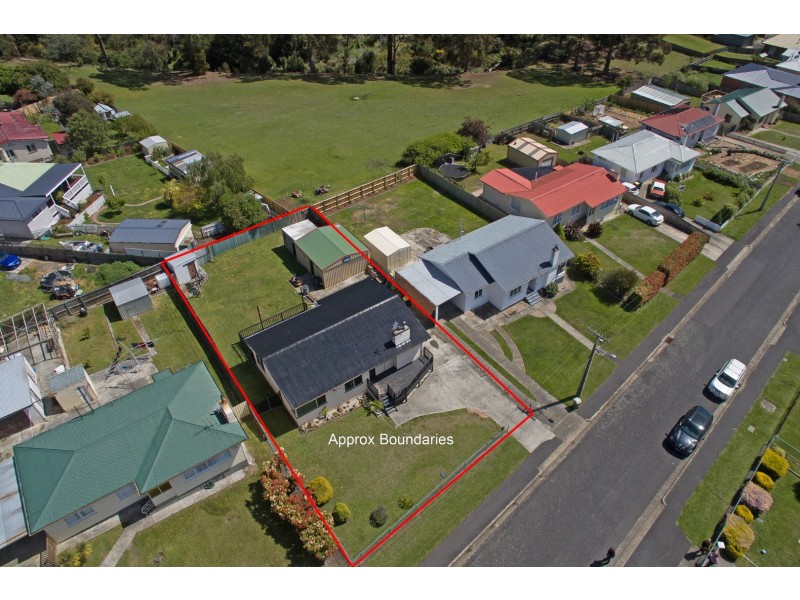 6 Arunta Crescent, Chigwell TAS 7011