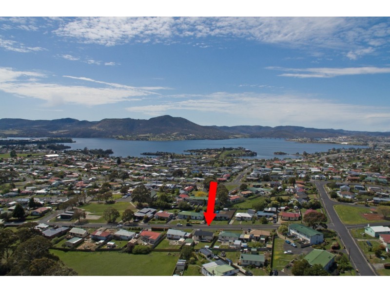 6 Arunta Crescent, Chigwell TAS 7011
