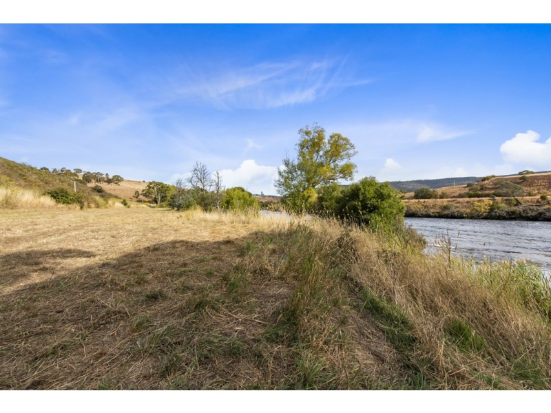2899 Lyell Highway, Hayes TAS 7140