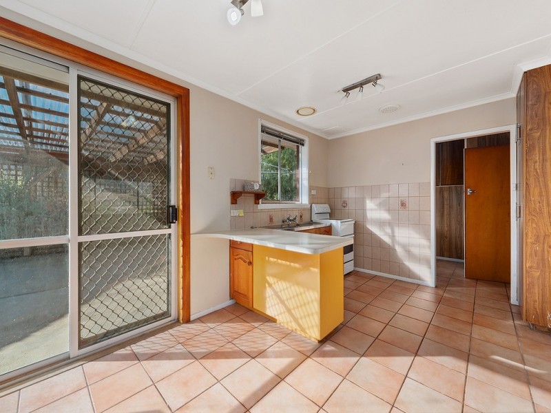 2 Hudson Crescent, Glenorchy TAS 7010