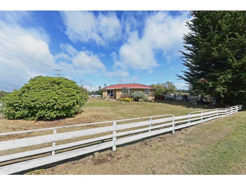40 Rinadena Road, Moogara TAS 7140