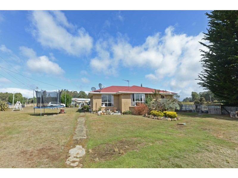 40 Rinadena Road, Moogara TAS 7140